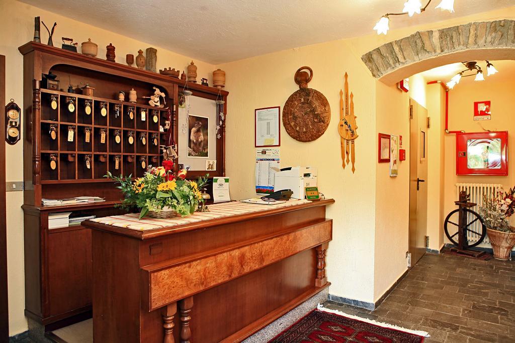 Albergo Le Marmotte Pre-Saint-Didier Exterior photo